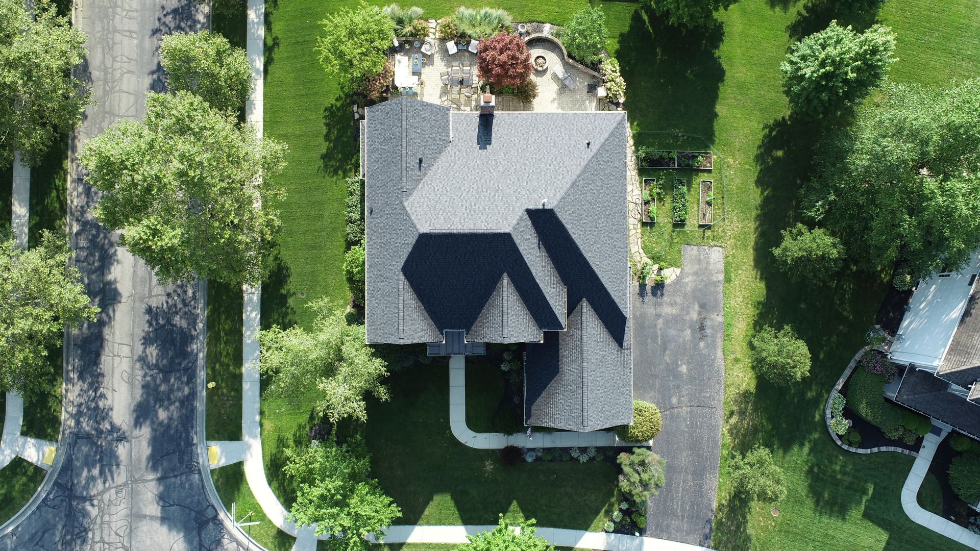 Roofing and exterior service